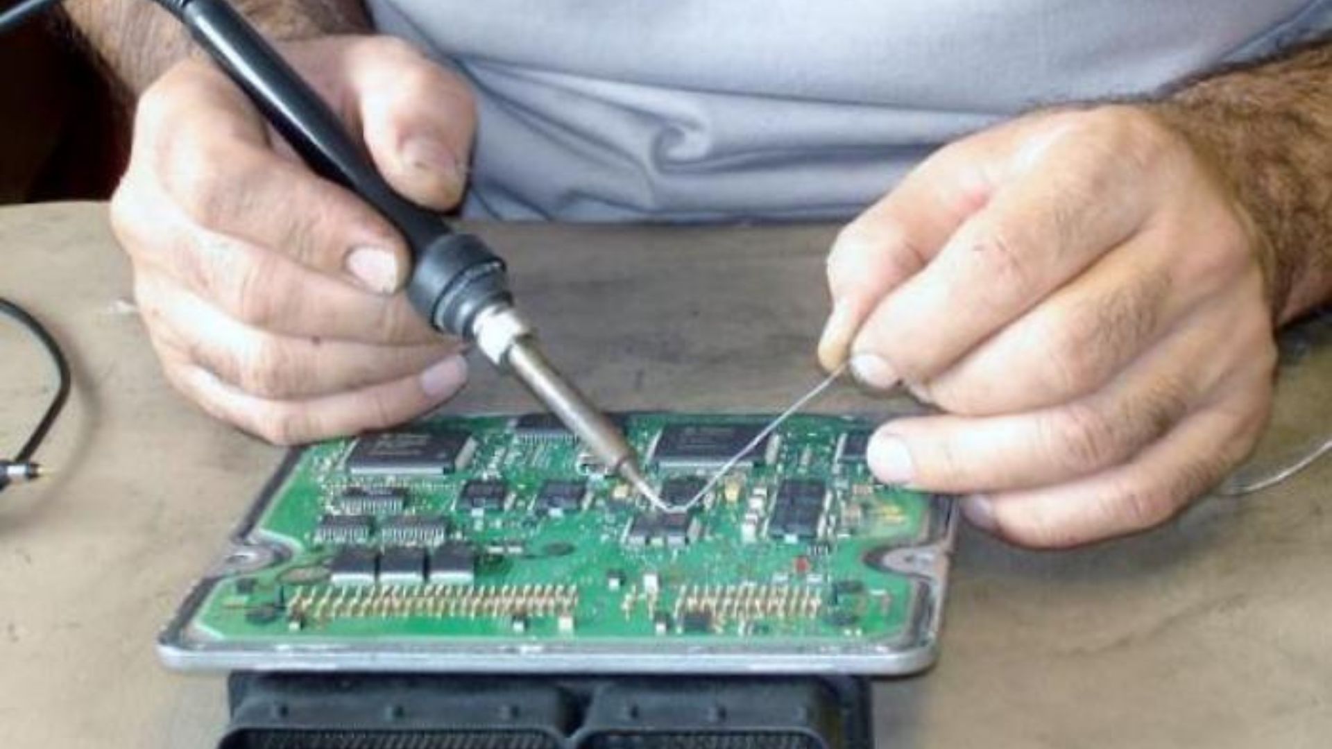 Reprogramación de centralita en Orense